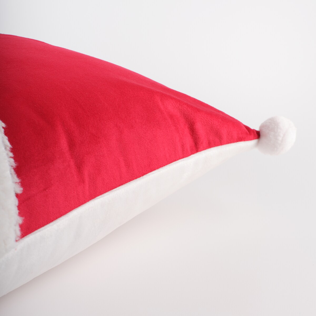 Poszewka Haftowana Clausy 45x45 cm z motywem mikołaja