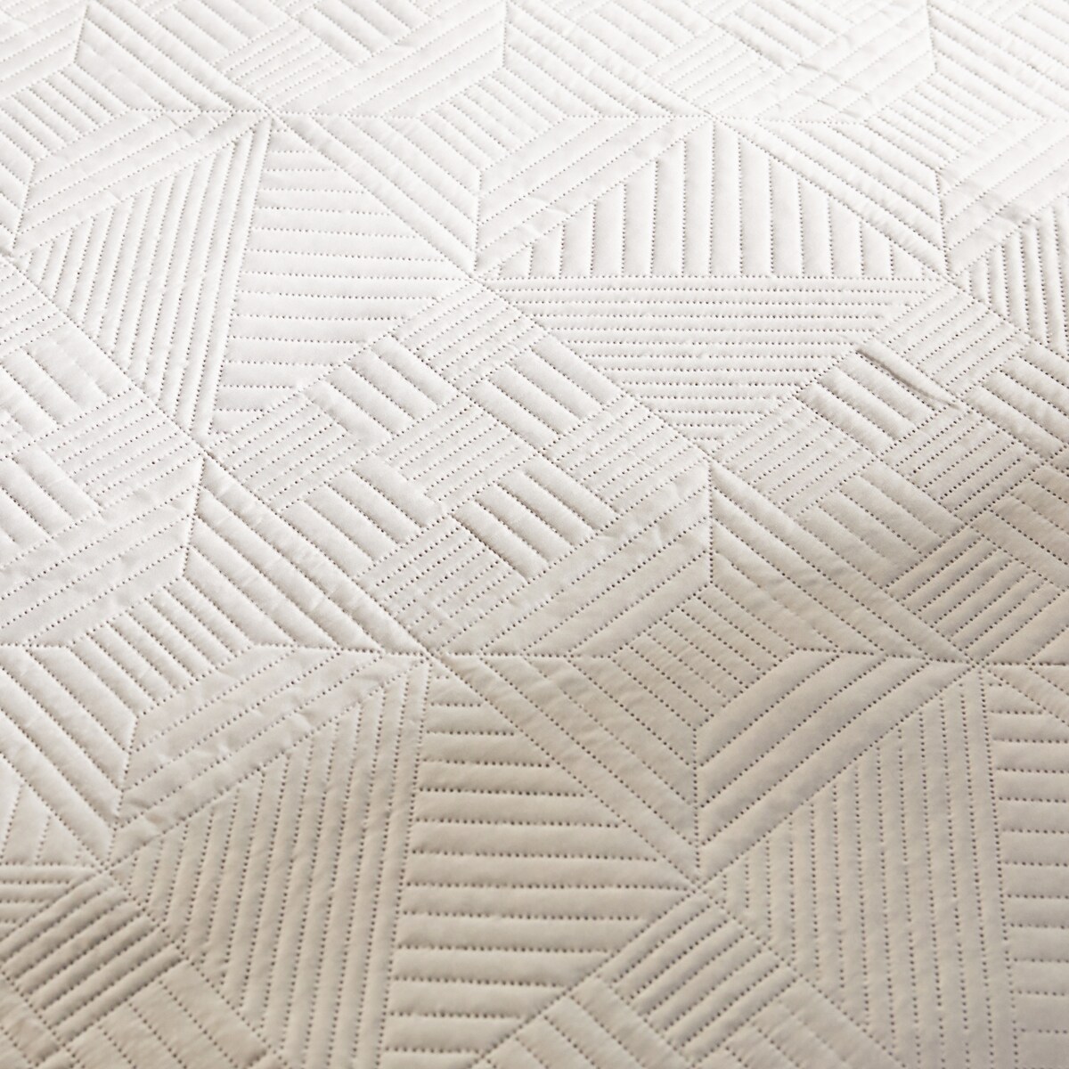 Jednokolorowa narzuta na łóżko Modern 170x210 cm