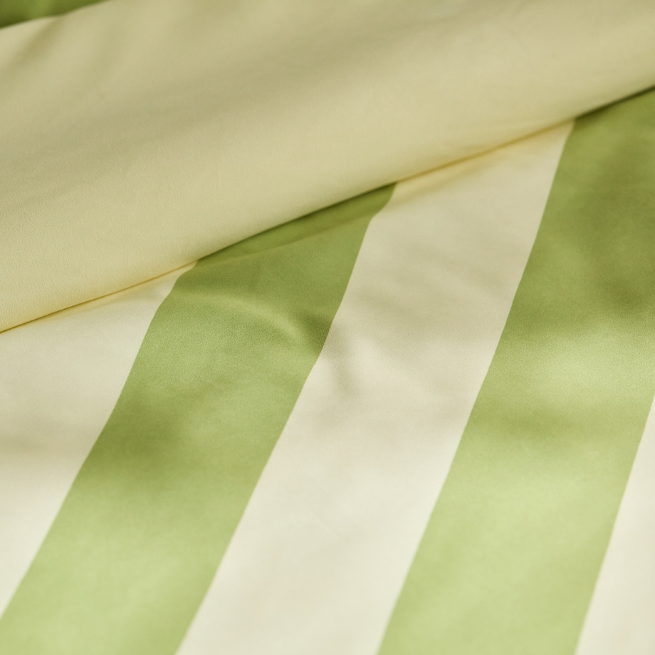 Pościel z mikrofibry z lamówką Pasiu 200x220 cm w paski