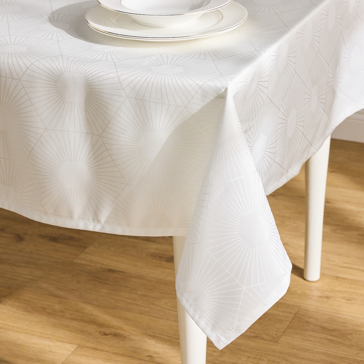 Obrus odporny na plamy Mercato 130x180 cm