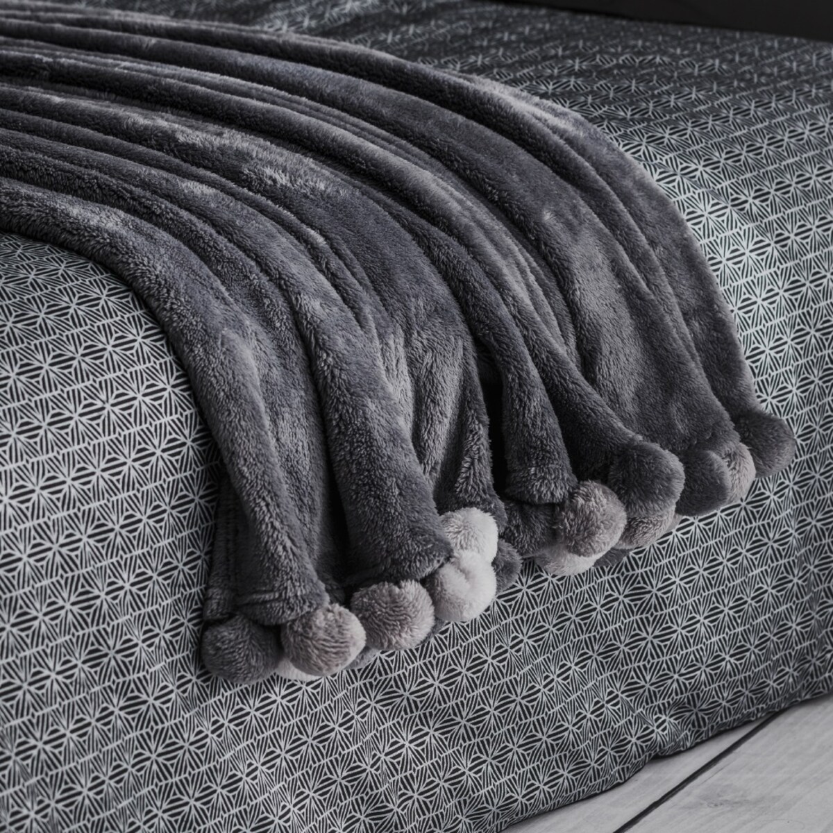 Koc Ponnie 3 150x200