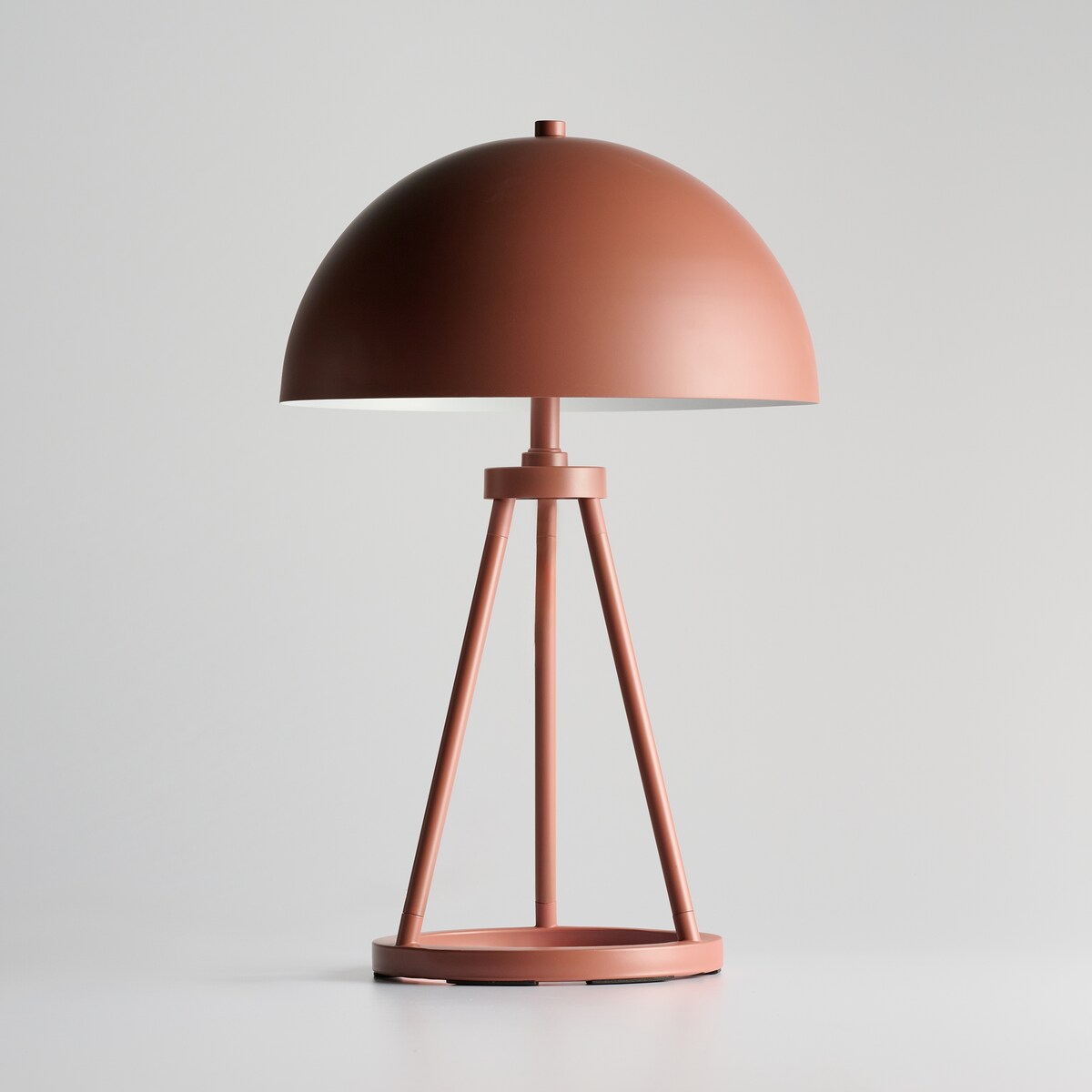 metalowa lampa stołowa typu "grzybek" cotterli