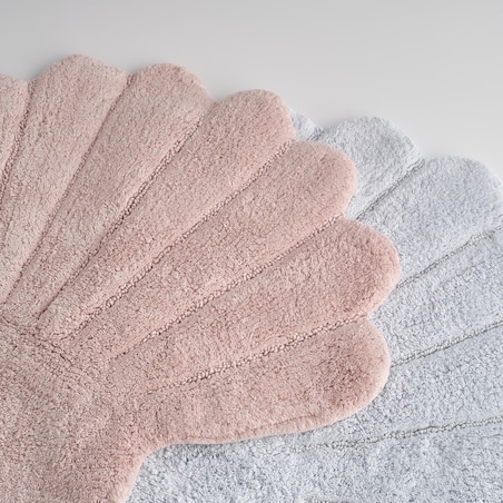 Dywanik łazienkowy Shelly 60x70 cm z motywem morskim