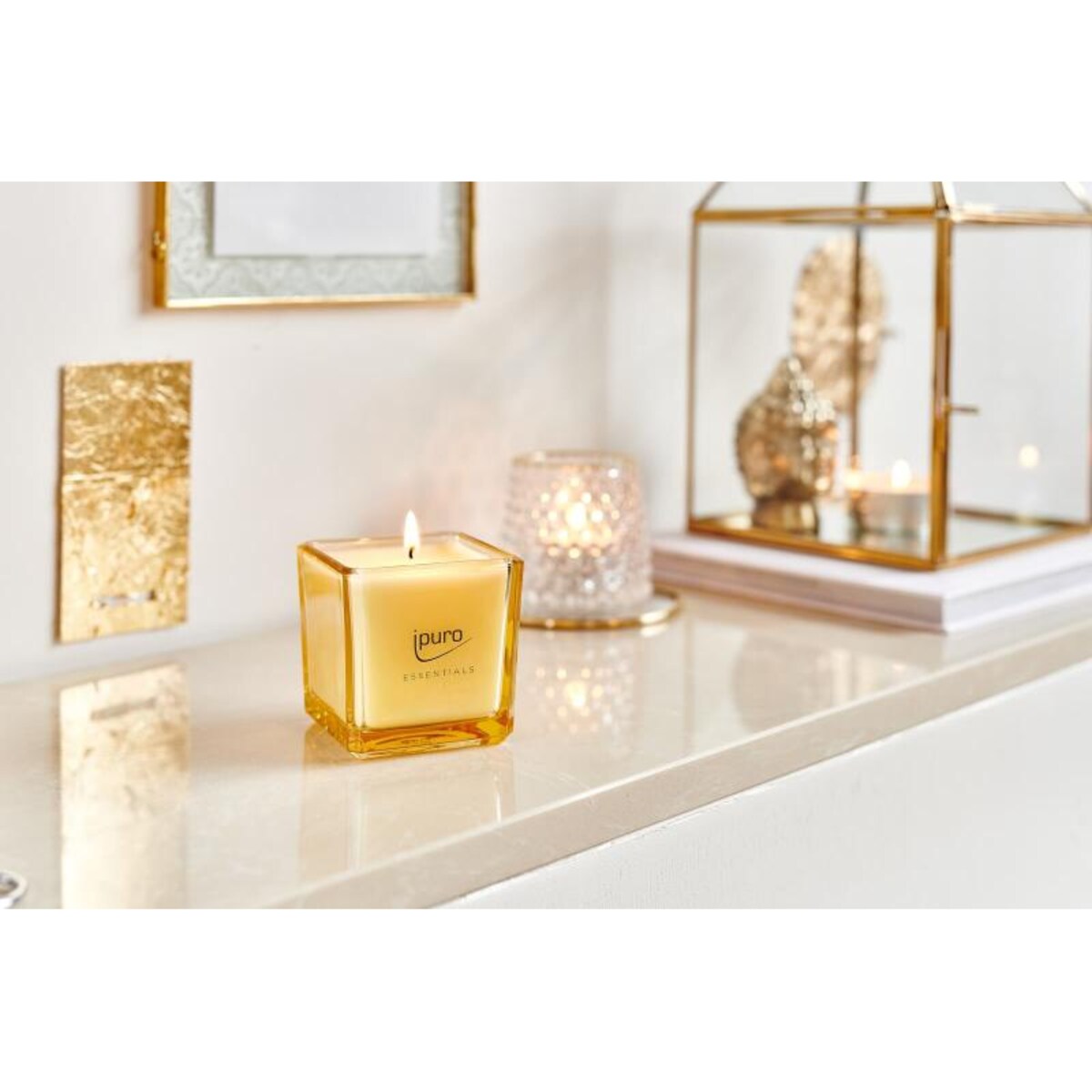 Świeca zapachowa ipuro ESSENTIALS, Soft Vanilla, 125g