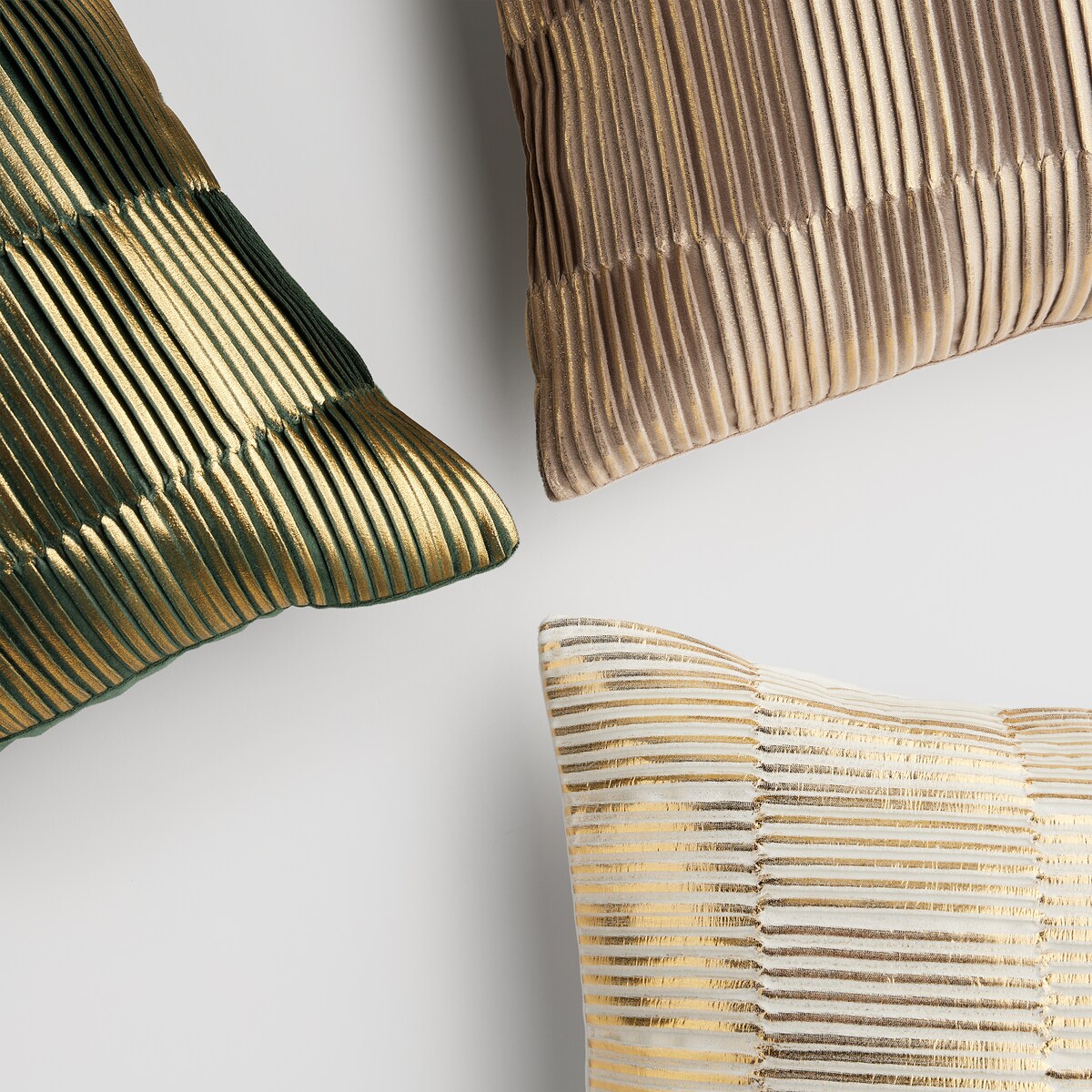 Poszewka Drukowana Edson 45x45 cm z motywem geometrycznym