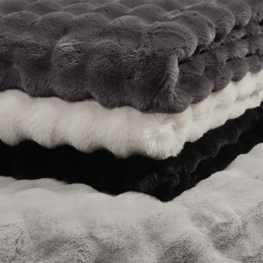 Jednokolorowa futrzana narzuta na łóżko Bares 180x200 cm