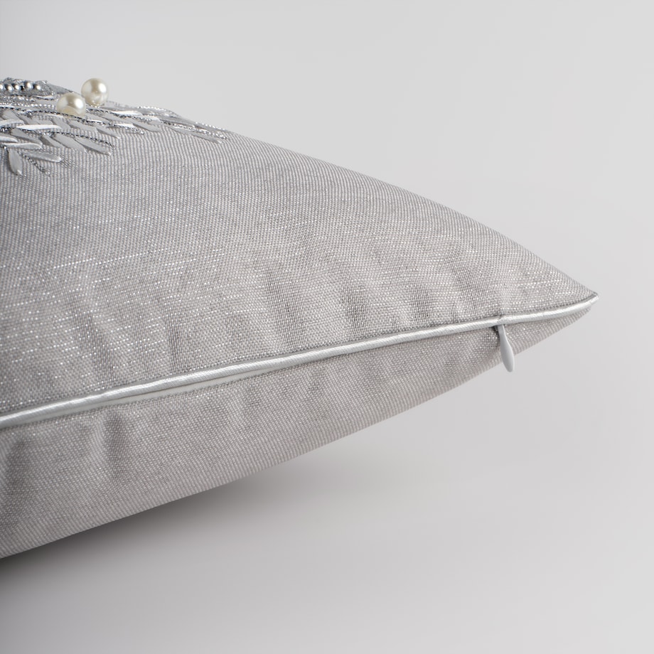 Poszewka Haftowana Arvores 45x45 cm z motywem choinki