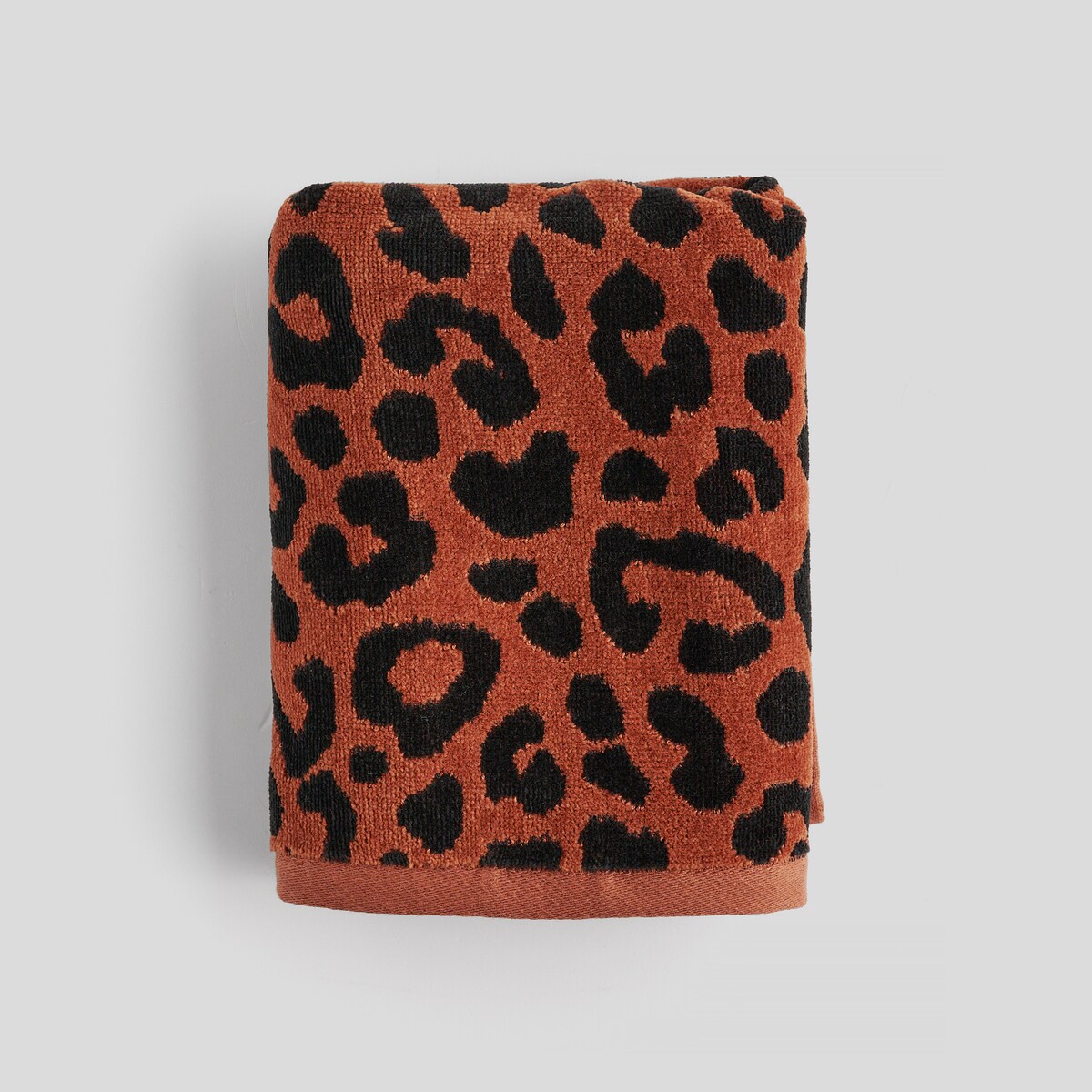 Ręcznik Panther 50x90 cm z motywem zwierzęcym