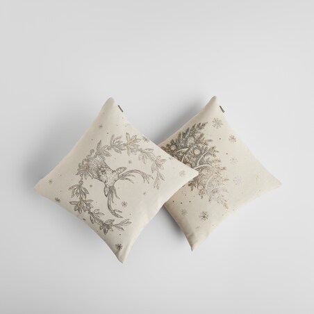 Poszewka Żakardowa Holivedo 45x45 cm z motywem renifera