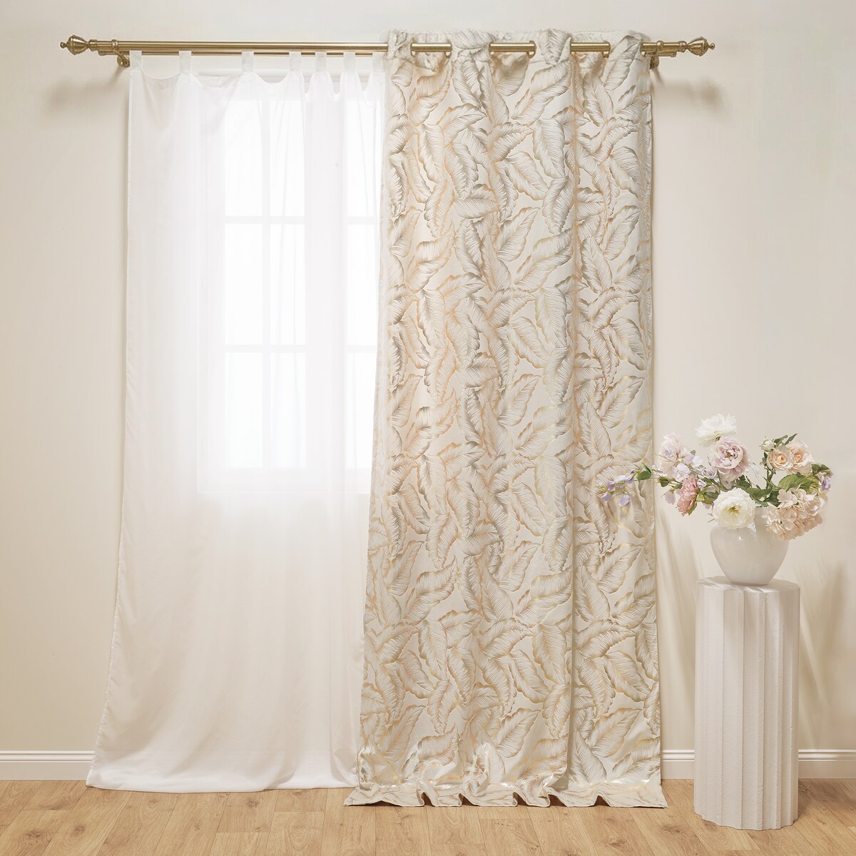 Zasłona Welwetowa Foglare 140x280 cm z motywem liściastym