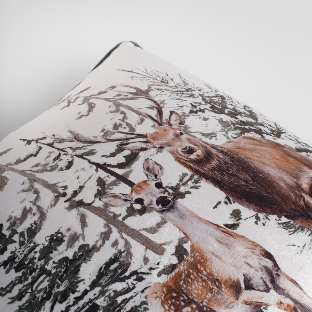 Poszewka z nadrukiem Hirvedo 45x45 cm z motywem zwierząt leśnych