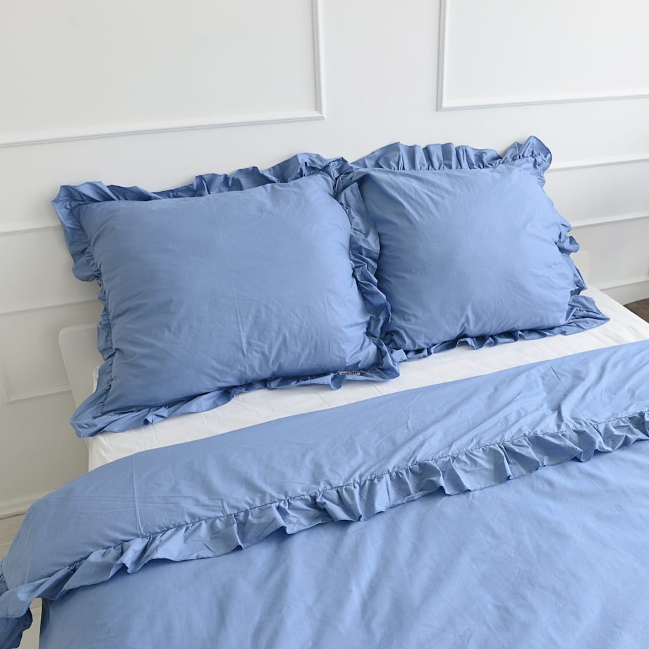 Pościel bawełniana z falbanką niebieska (jeans) 200/200 + 2x70/80