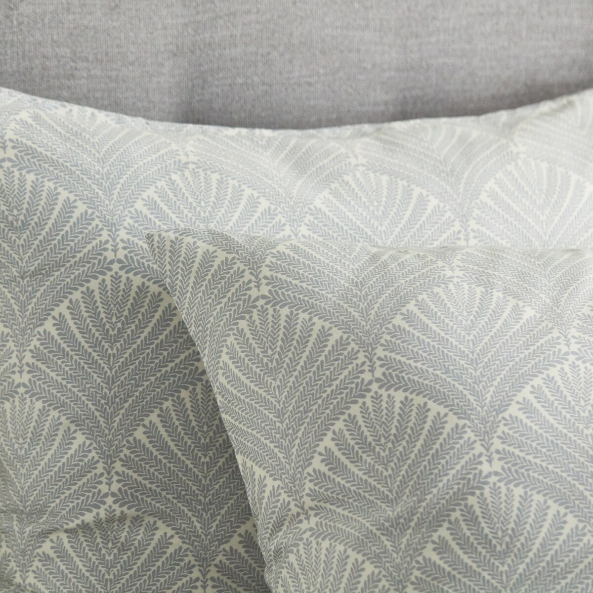 Pościel z bawełny satynowej Dianosa 160x200 cm z motywem liściastym