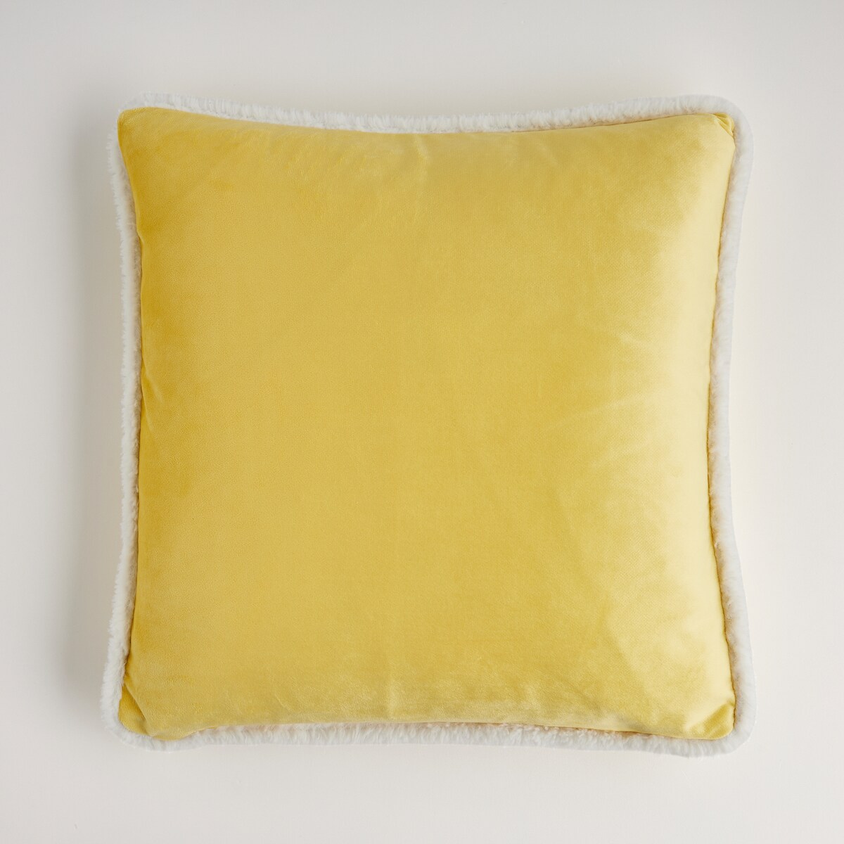 Poszewka Haftowana Kickic 45x45 cm z motywem królika