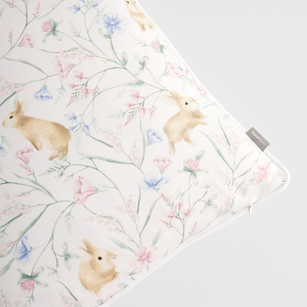 Poszewka z nadrukiem Kirossi 45x45 cm z motywem królika