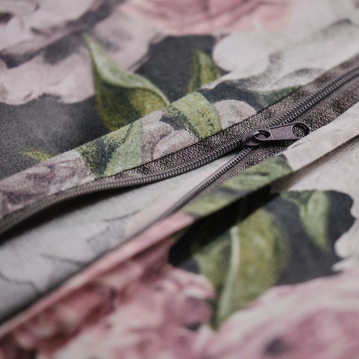 Pościel z bawełny satynowej Sofrine 200x220 cm z motywem kwiatowym