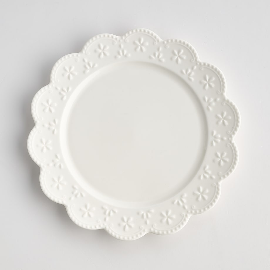 Talerz Obiadowy Lace z motywem kwiatowym