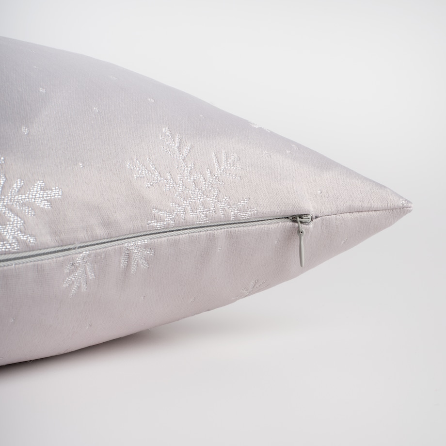 Poszewka Żakardowa Preciosita 45x45 cm z motywem śnieżynki