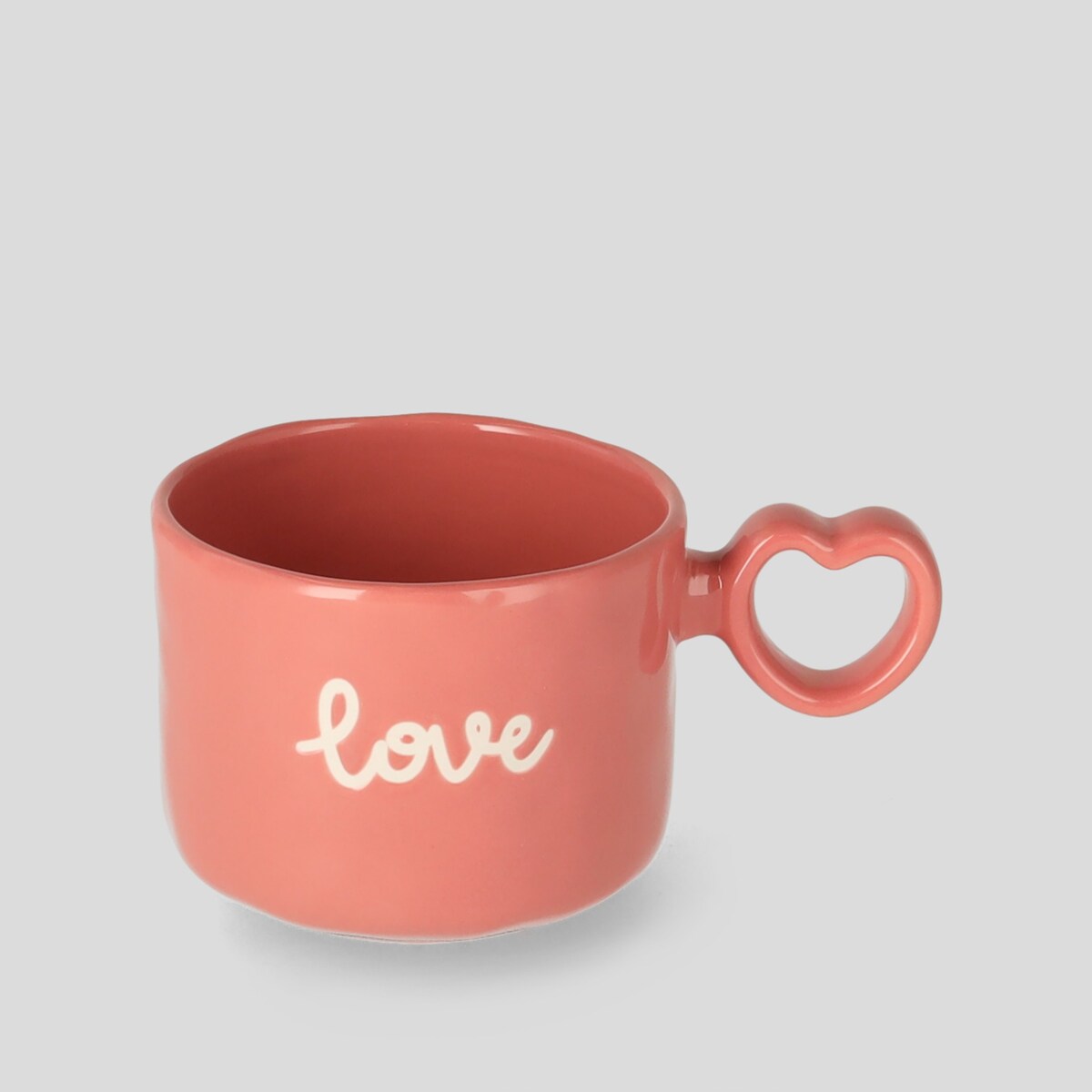 Kubek Amoro z motywem serc