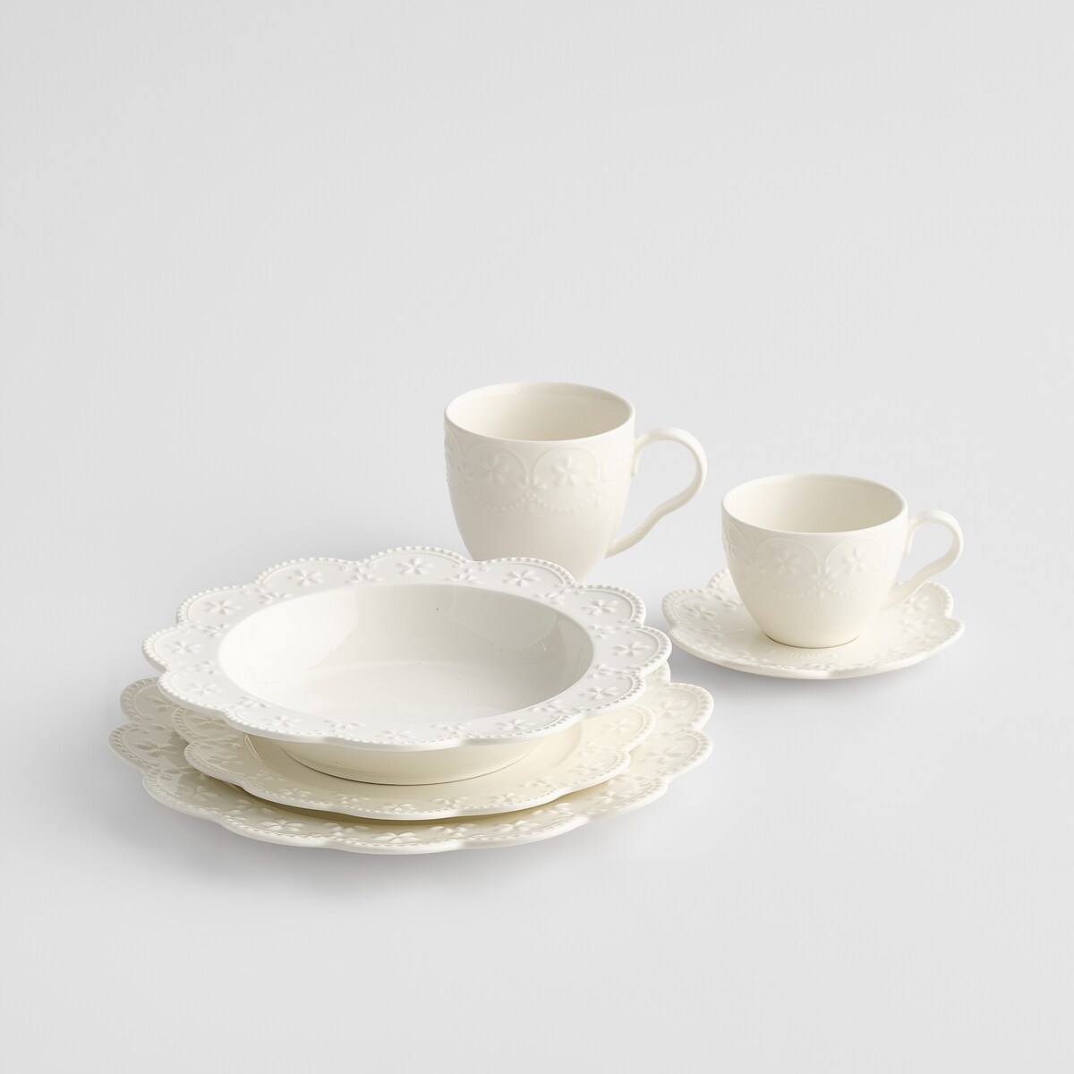 Kubek Lace z motywem kwiatowym