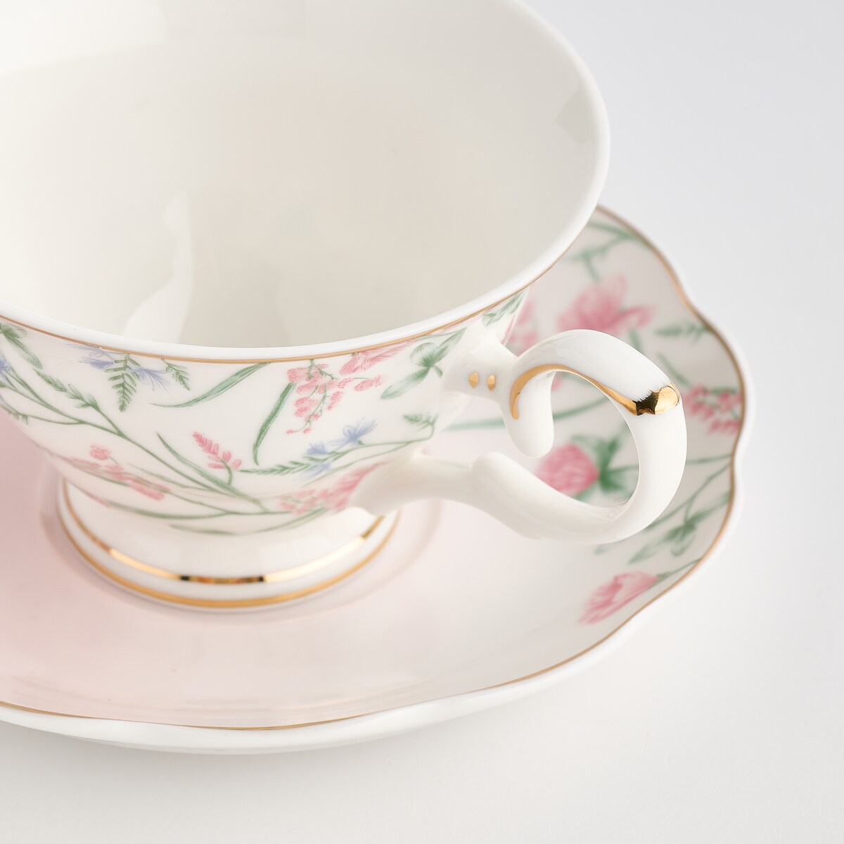 Filiżanka Ze Spodkiem Kiros z motywem kwiatowym