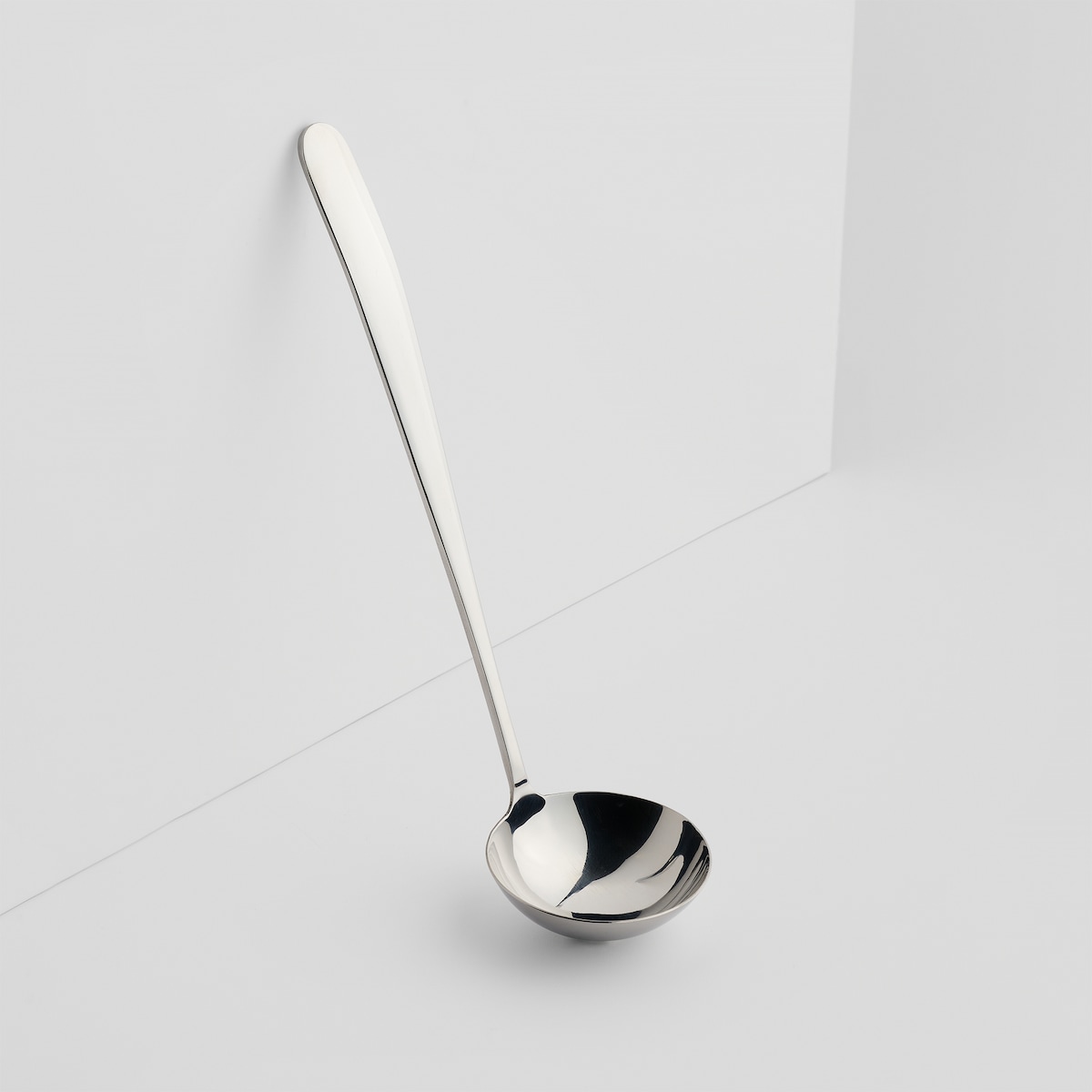 Elegancka chochla Do Zupy ze stali nierdzewnej Finns