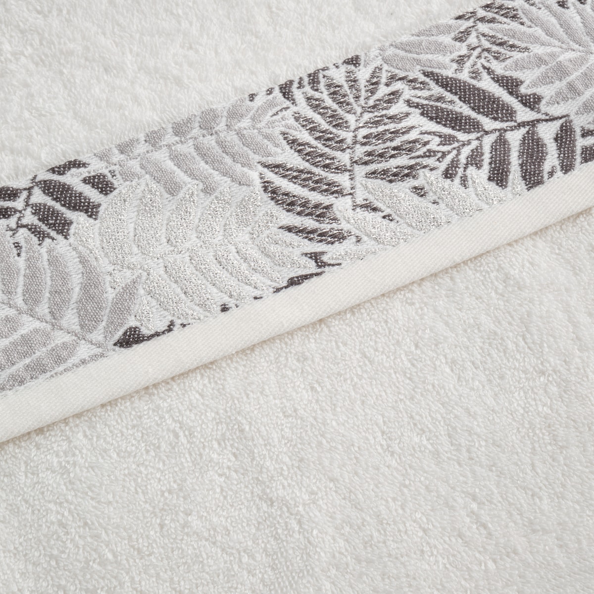 Ręcznik dekoracyjny Makrino 70x130 cm