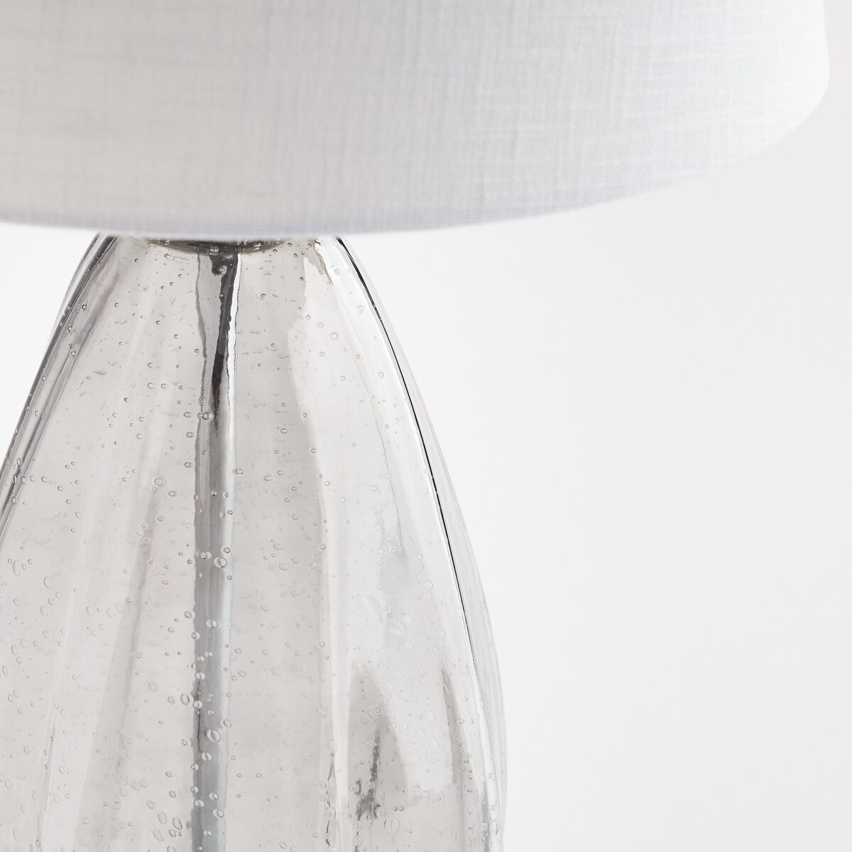 Lampa Stołowa Ze Szklaną Podstawą Glasis