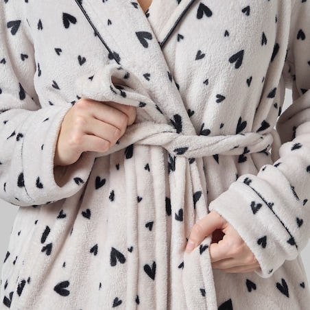 Szlafrok Malorina z motywem serc