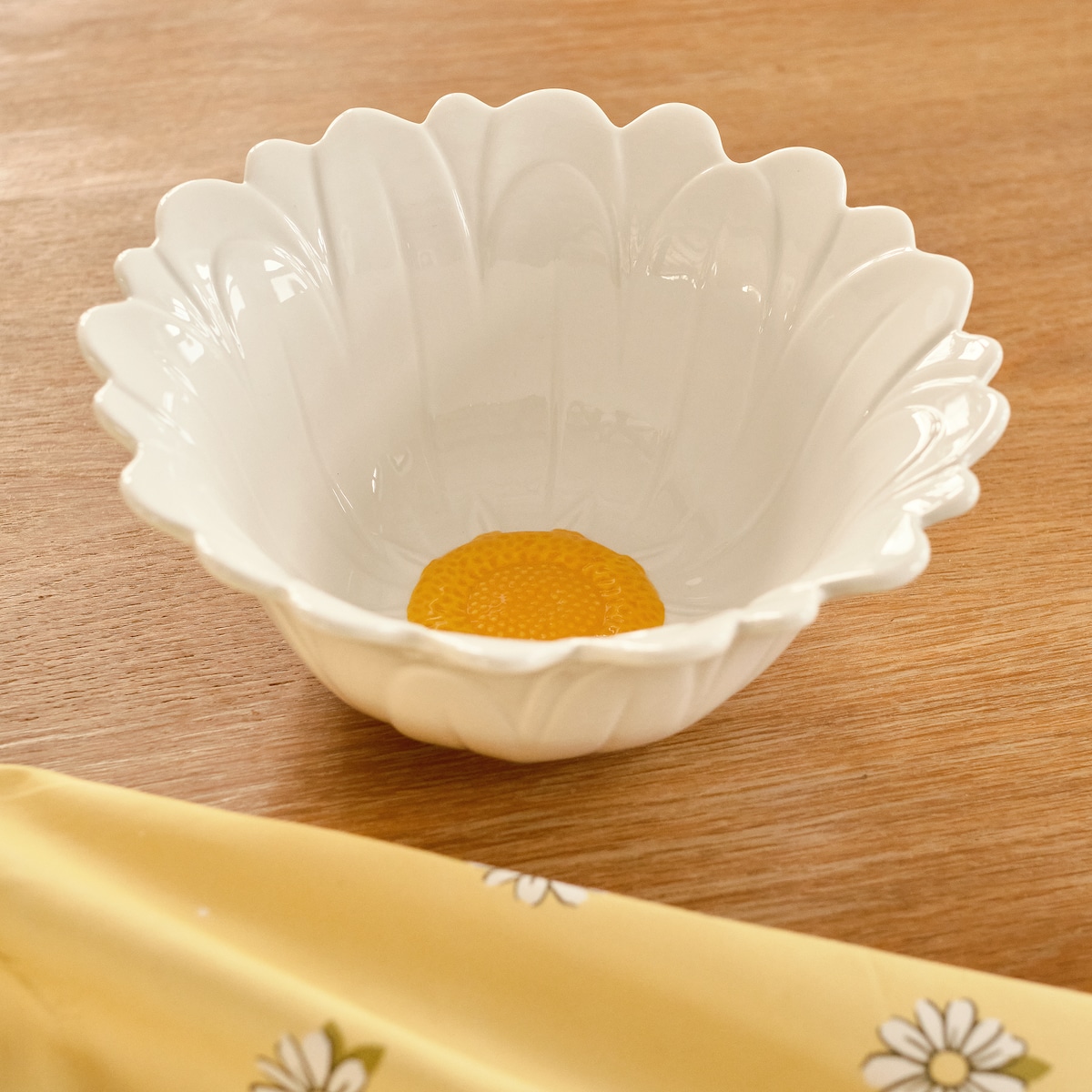 Misa Daisini z motywem kwiatowym