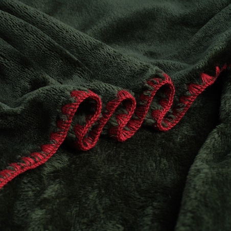 Jednokolorowy koc z wiskozą Maresa 150x200 cm