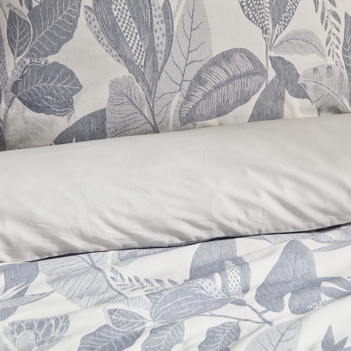 Pościel Żakardowa Karlosa 160x200 cm