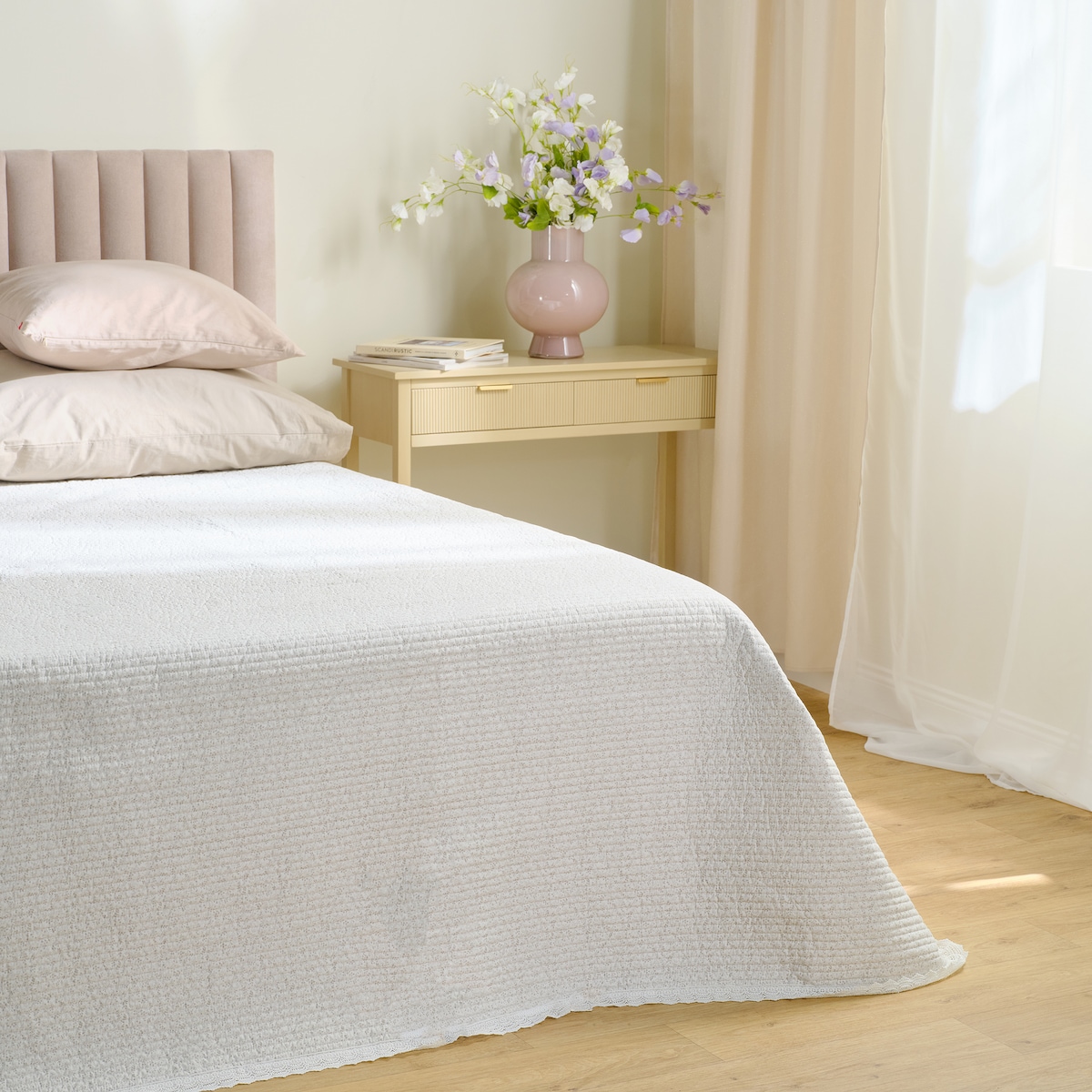 Drukowana narzuta na łóżko Chimpec 200x220 cm