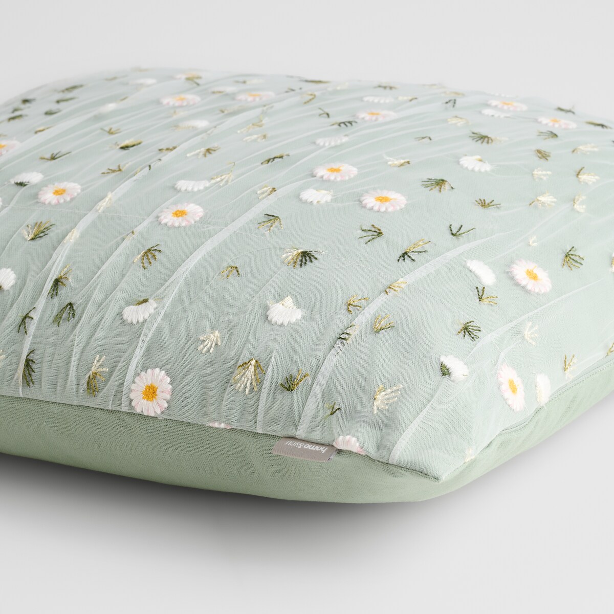 Poszewka Haftowana Ellesmere 45x45 cm z motywem kwiatowym