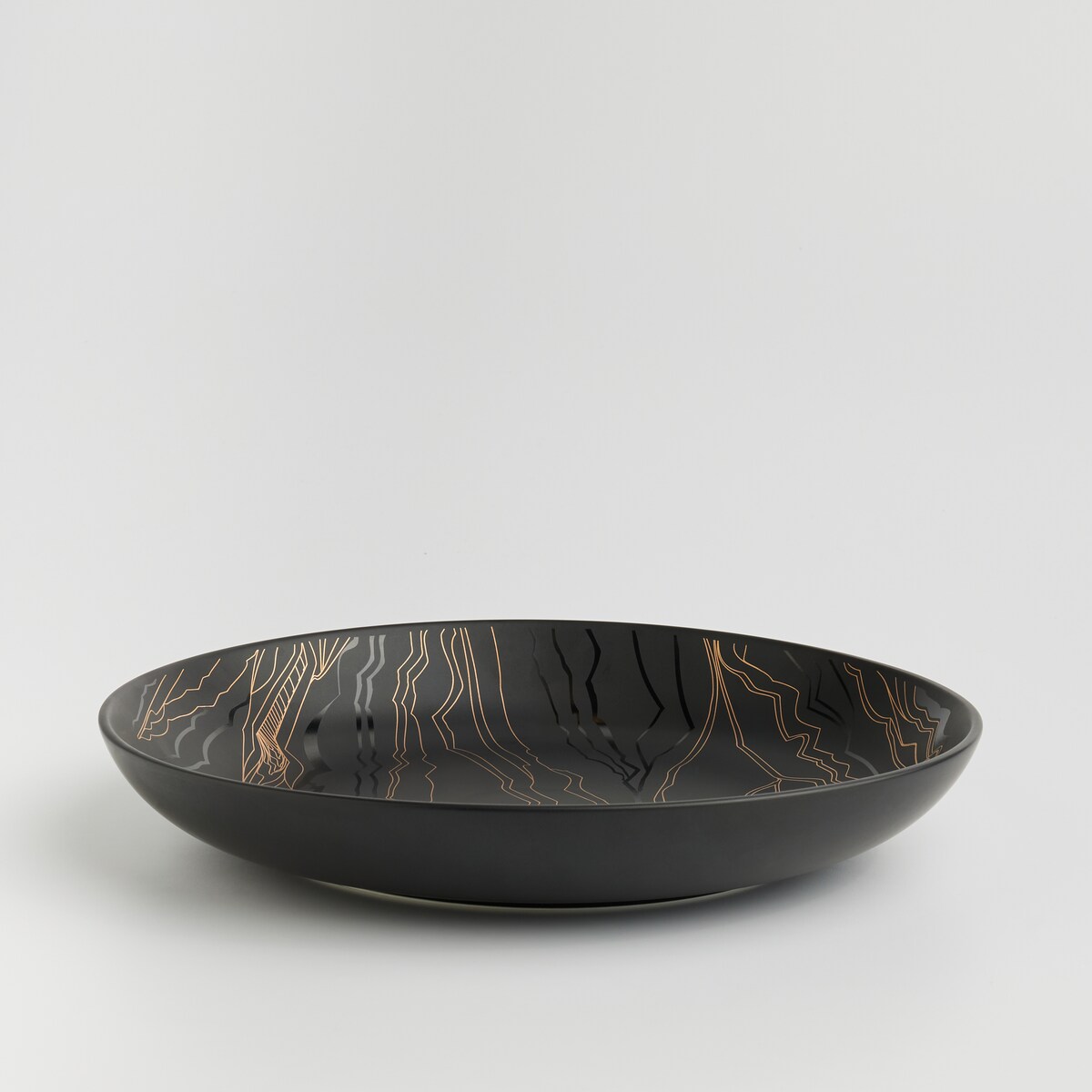 Patera Marberiso z motywem abstrakcyjnym