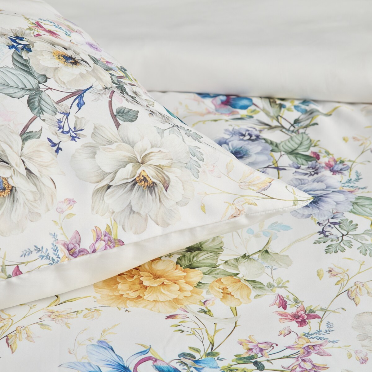 Pościel Z Mikrofibry Lizo 160x200 cm z motywem kwiatowym