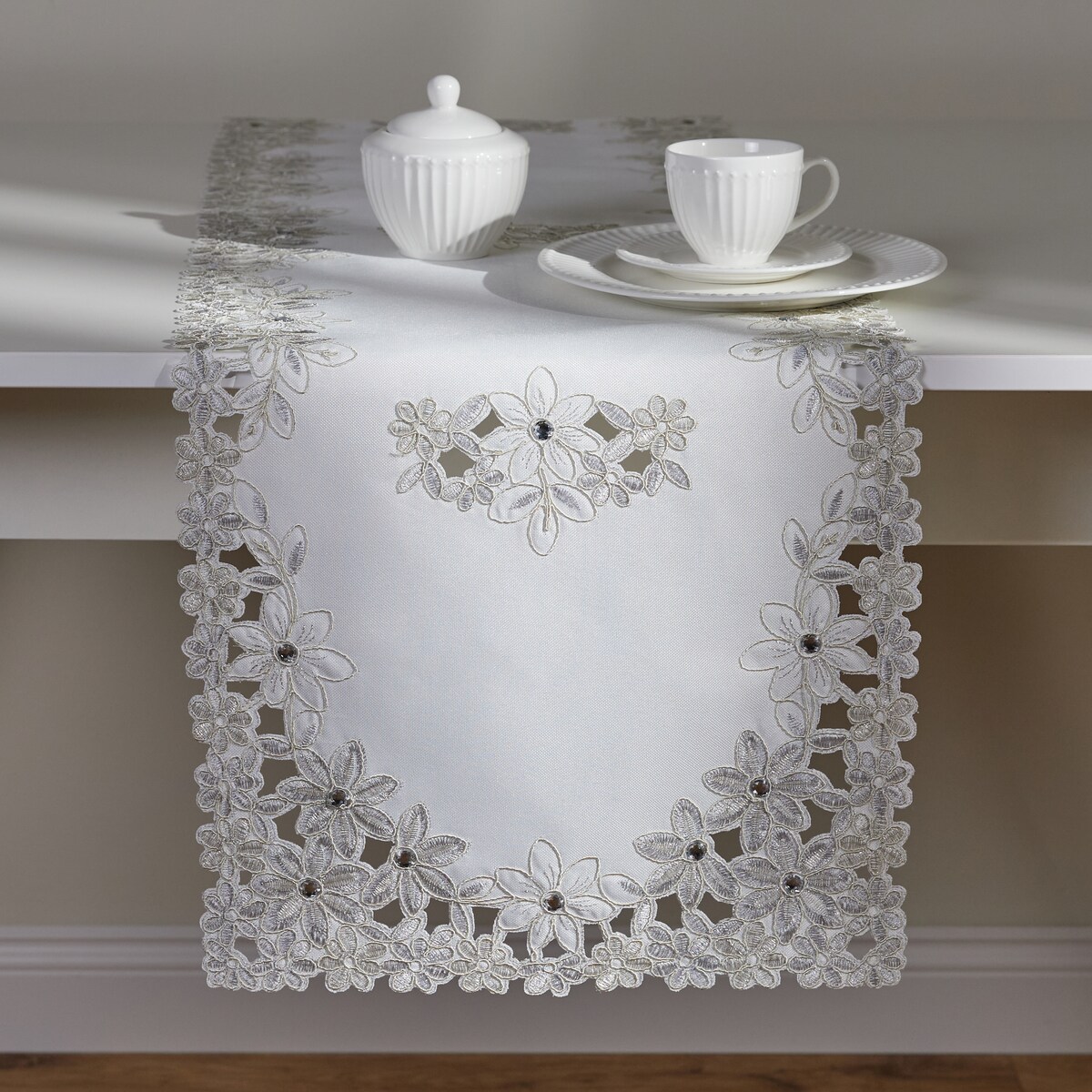 Bieżnik Adelaida2 35x174 cm z motywem kwiatowym