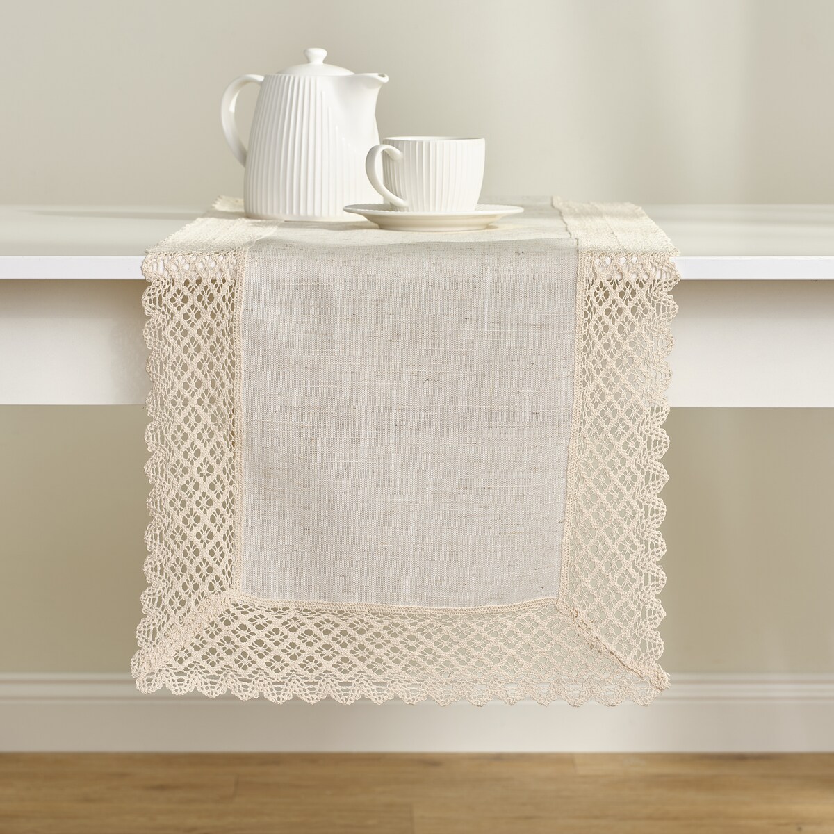 Bieżnik koronkowy Lacel 40x180 cm