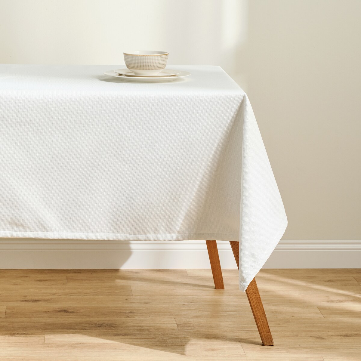Obrus Jednobarwny Sauvo 150x220 cm