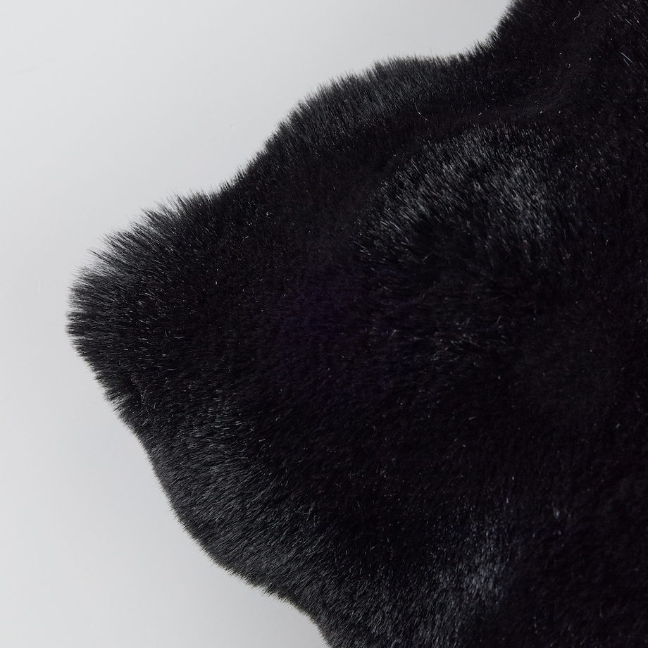 Poszewka Futrzana Bares 45x45 cm w kratę