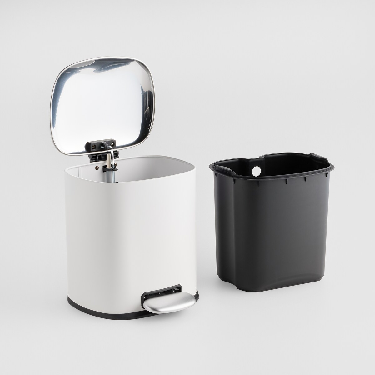 Kosz Na Śmieci Monique