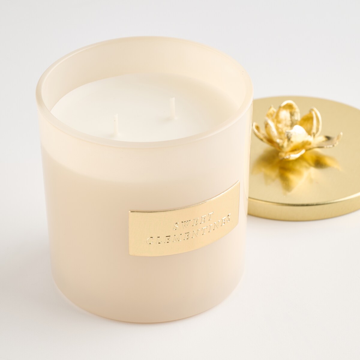 Świeca Zapachowa Fayra z motywem kwiatowym