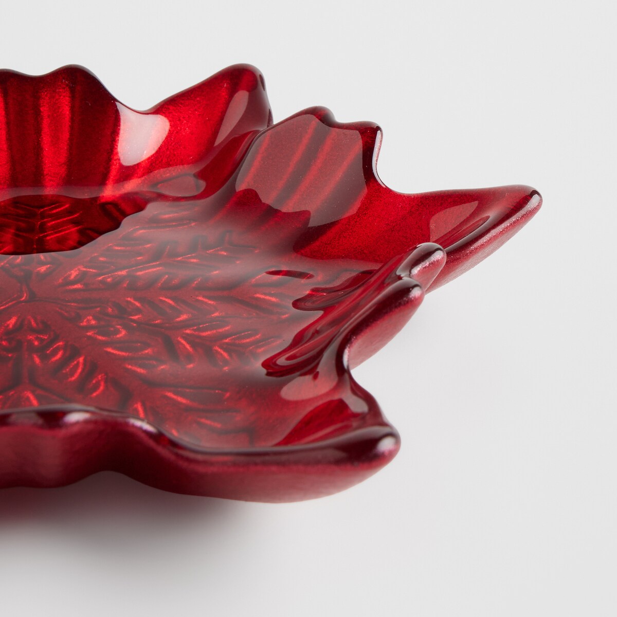 Świecznik Estrela z motywem śnieżynki