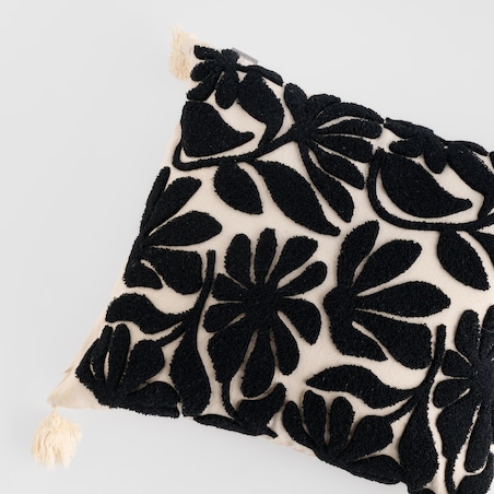 Poszewka Haftowana Elvoria 45x45 cm