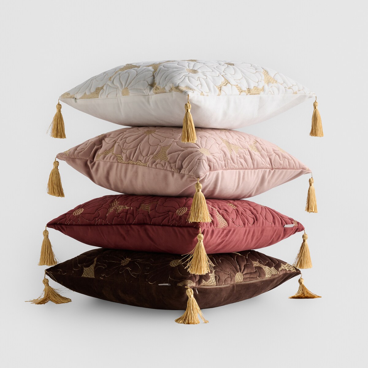 Poszewka Haftowana Tessia 45x45 cm