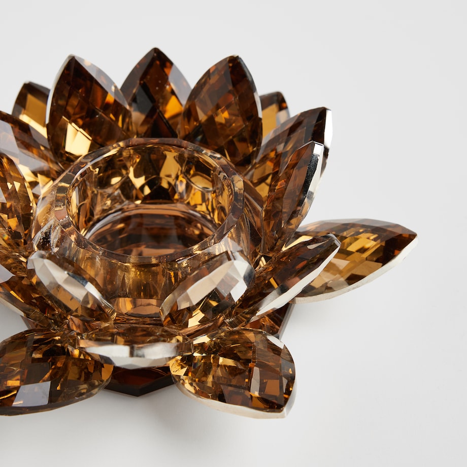 Świecznik Cristal shine z motywem kwiatowym