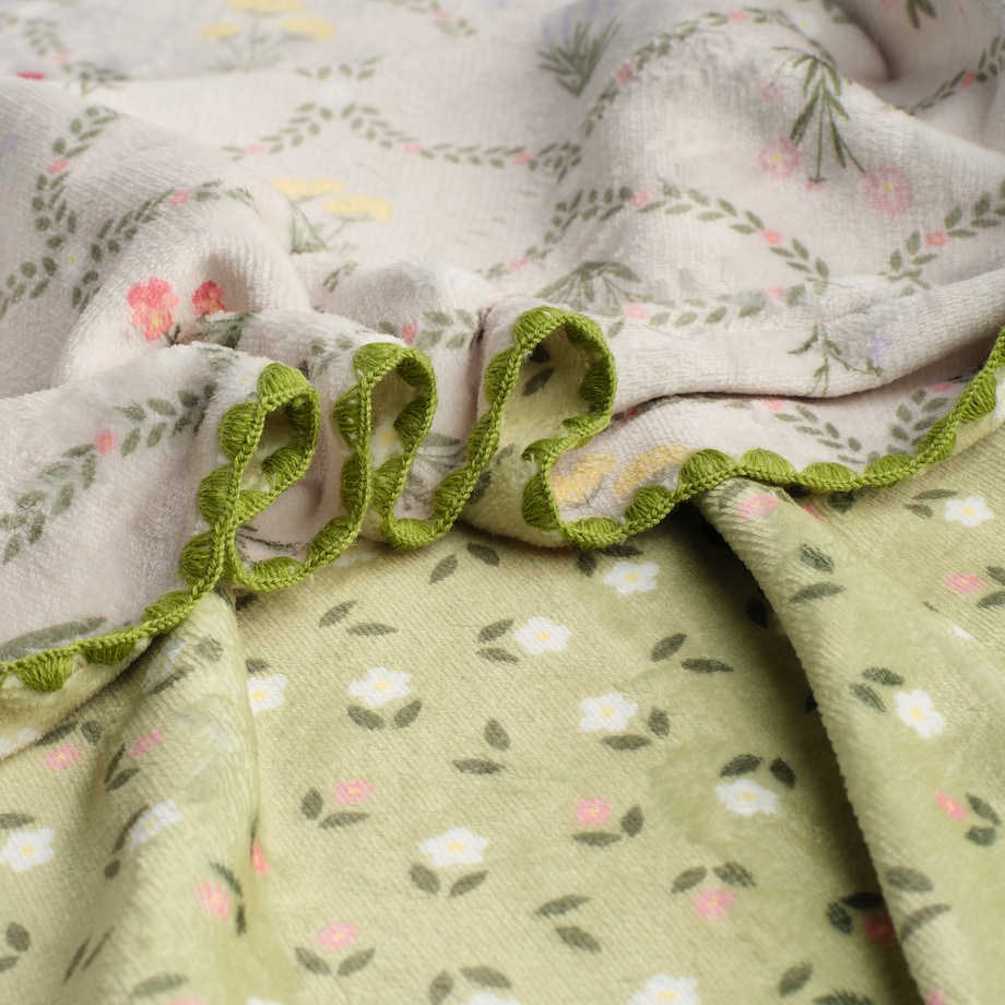 Drukowany koc Vintagio 150x200 cm z motywem kwiatowym