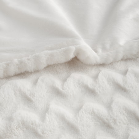 Jednokolorowa futrzana narzuta na łóżko Pilora 180x200 cm