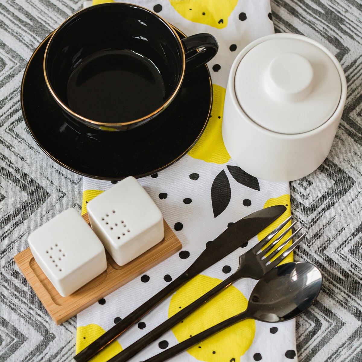 Solniczka I Pieprzniczka Dados