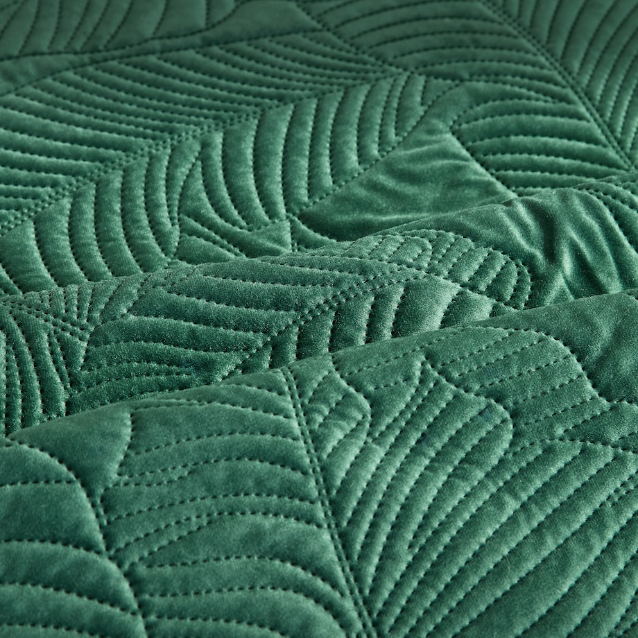 Jednokolorowa narzuta na łóżko z przeszywanym wzorem Nounis 200x220 cm z motywem roślinnym